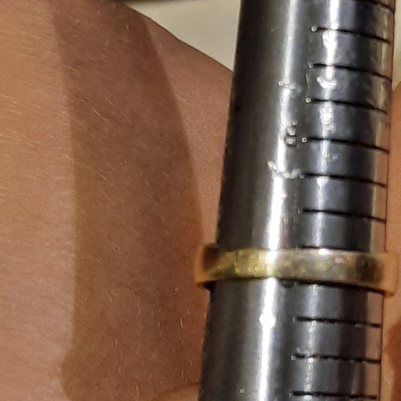 AUTHENTIC WIDE THICK SOLID 10K YELLOW GOLD BIRTHSTONE ANNIVERSARY WEDDING RING 9 - Picture 5 of 9